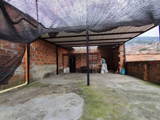 Apartamento en venta Antioquia Medellín Playon De Los Comuneros 60 m2 Habitaciones 3 Baños 2 Garajes 1 Precio $180000000