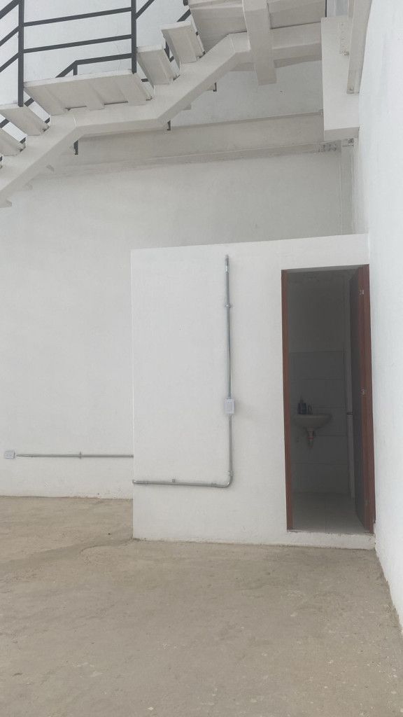 Local en arriendo Cundinamarca Bogotá El Retiro 390 m2 Habitaciones 0 Baños 1 Garajes 0 Precio $55000000