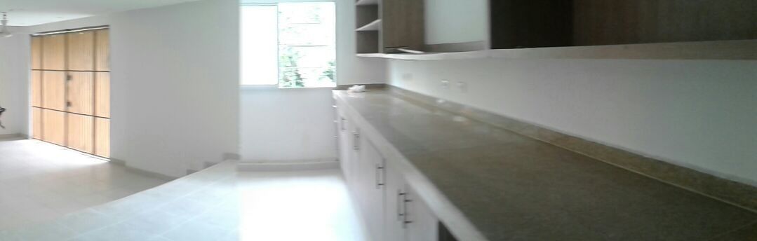 Casa en arriendo Valle Del Cauca Cali Santa Mónica 325 m2 Habitaciones 3 Baños 5 Garajes 2 Precio $5900000