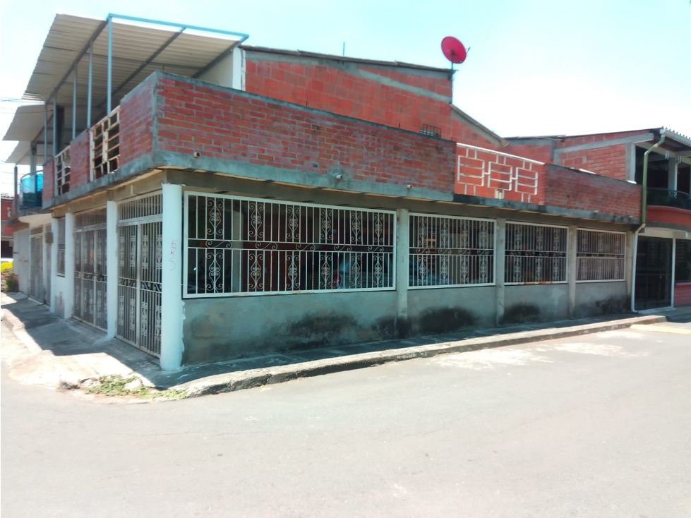 Casa en venta Valle Del Cauca Candelaria Candelaria 180 m2 Habitaciones 4 Baños 2 Garajes 3 Precio $290000000