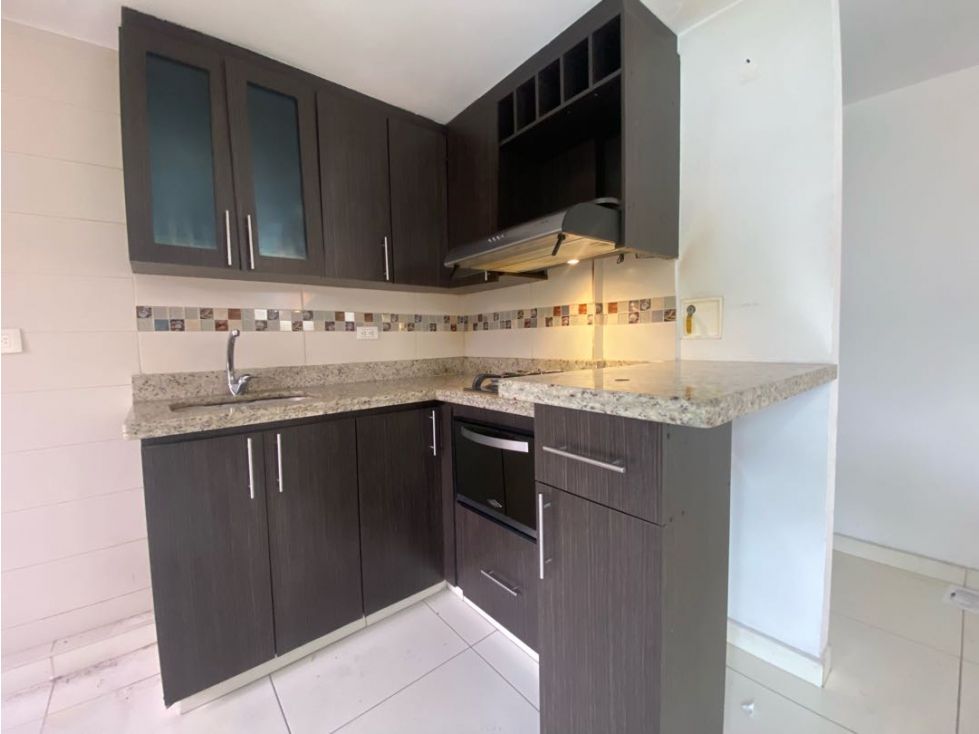 Apartamento en arriendo Antioquia Medellín El Pesebre 65 m2 Habitaciones 3 Baños 2 Garajes 1 Precio $2000000