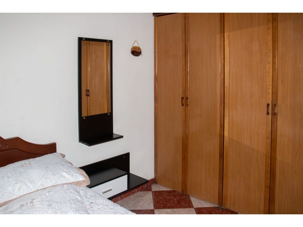 Casa en venta Antioquia Envigado Milán - Vallejuelos 107 m2 Habitaciones 4 Baños 4 Garajes 1 Precio $930000000