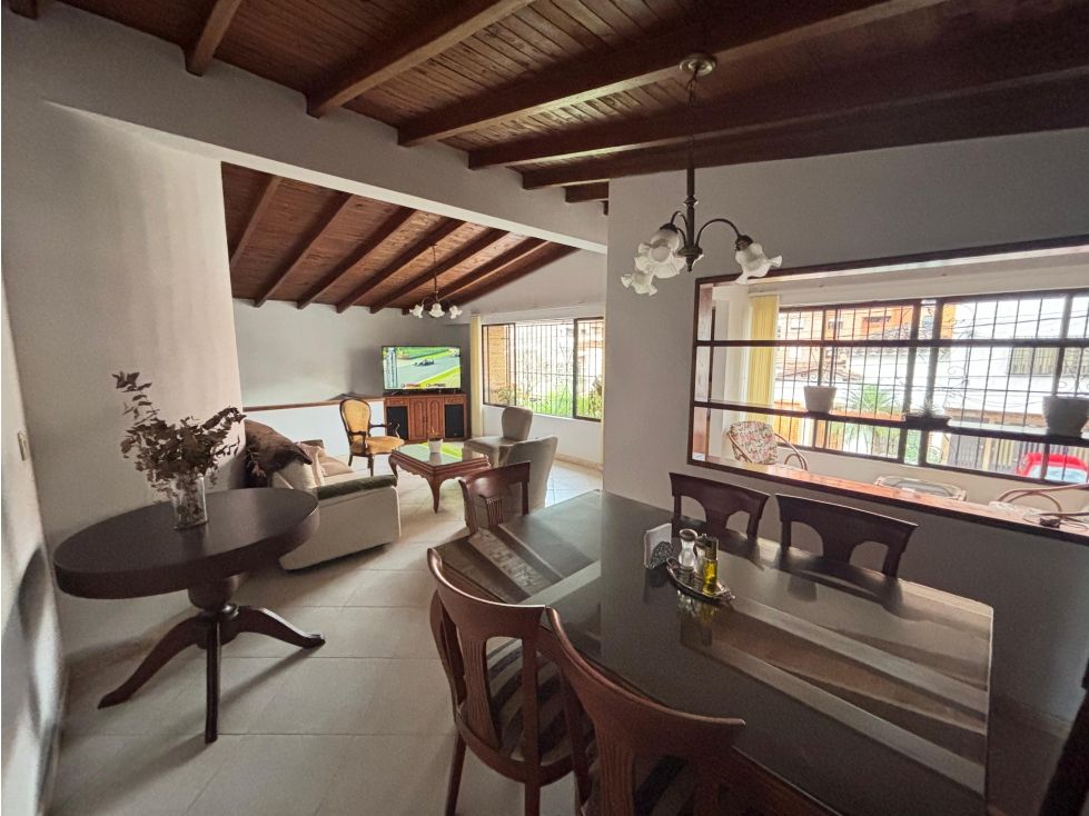 Casa en venta Antioquia Medellín Las Granjas 186 m2 Habitaciones 4 Baños 3 Garajes 1 Precio $1100000000