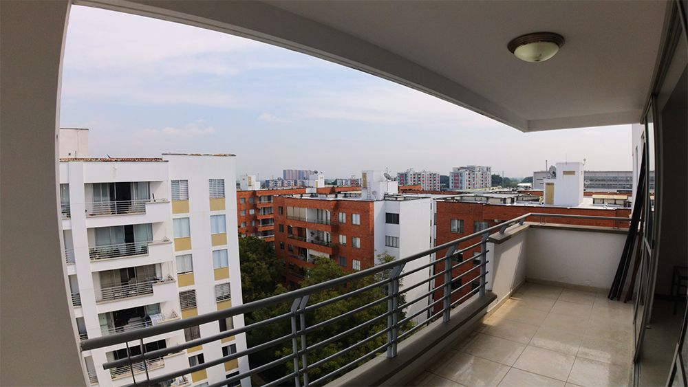 Apartamento en venta Valle Del Cauca Cali La Hacienda 111 m2 Habitaciones 3 Baños 3 Garajes 2 Precio $490000000