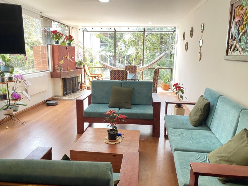 Casa en venta Cundinamarca Bogotá Bosque De Pinos 124 m2 Habitaciones 3 Baños 4 Garajes 2 Precio $721000000