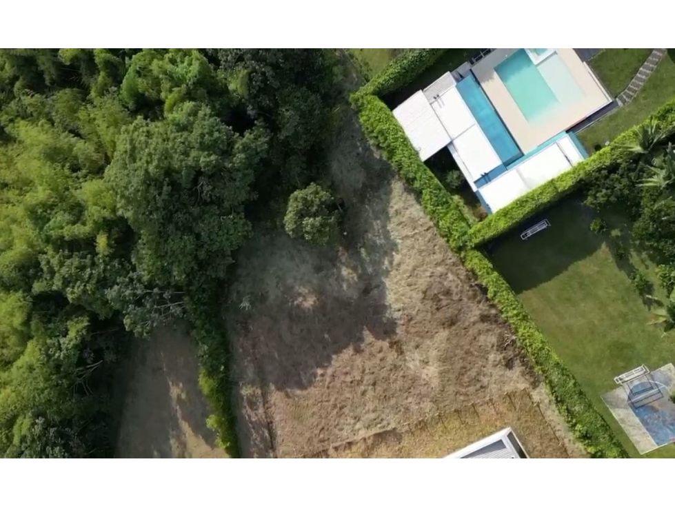Lote en venta Risaralda Pereira Pereira 2576 m2 Habitaciones 0 Baños 0 Garajes 0 Precio $566720000