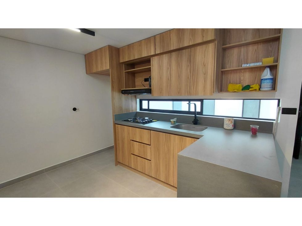 Apartamento en arriendo Antioquia Medellín Bolivariana 110 m2 Habitaciones 3 Baños 3 Garajes 0 Precio $3800000