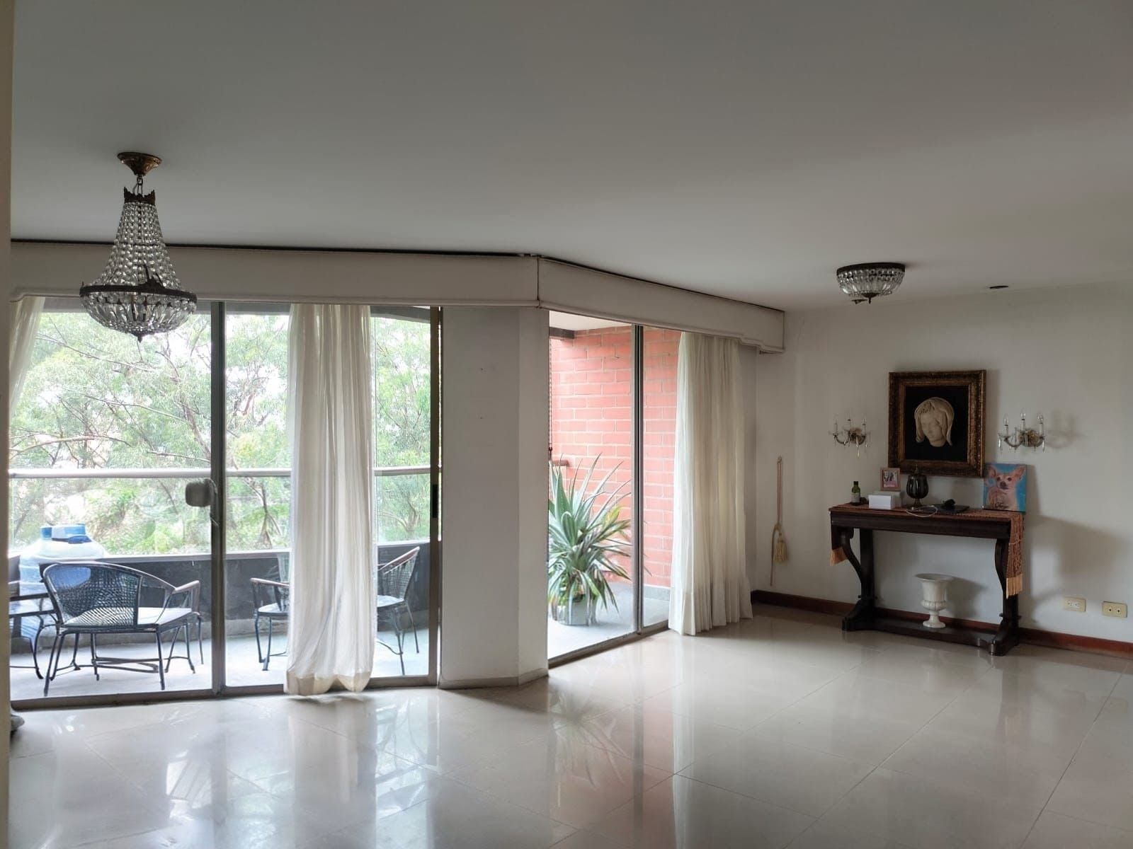 Apartamento en venta Antioquia Medellín Los Balsos No 2 173 m2 Habitaciones 3 Baños 4 Garajes 2 Precio $1360000000