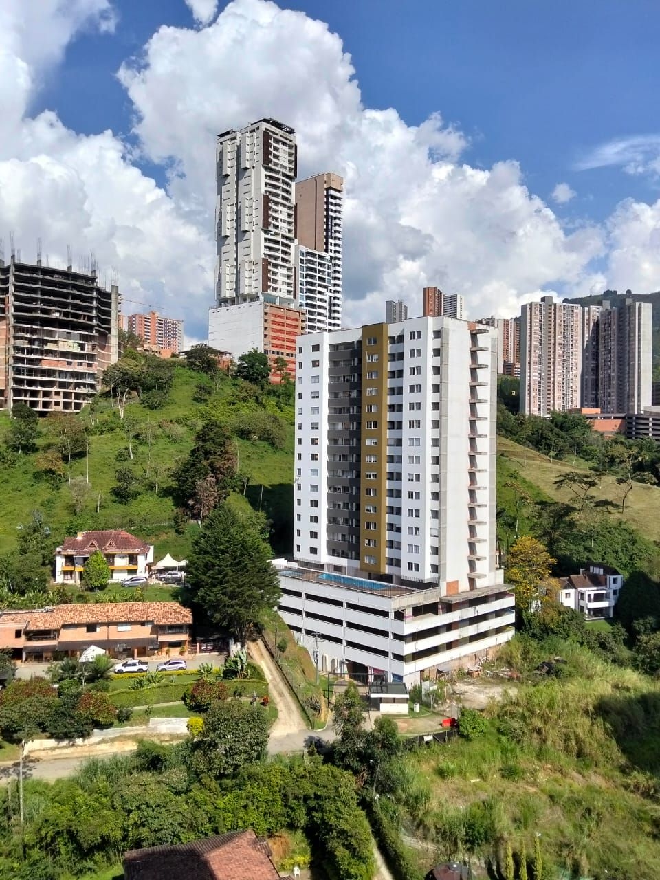 Apartamento en arriendo Antioquia Sabaneta Vegas De La Doctora 53 m2 Habitaciones 2 Baños 2 Garajes 1 Precio $2800000