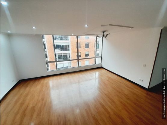 Apartamento en arriendo Cundinamarca Bogotá Villa Alsacia 80 m2 Habitaciones 3 Baños 2 Garajes 1 Precio $2500000