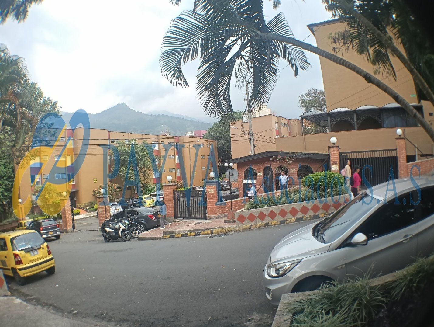 Apartamento en arriendo Antioquia Medellín Urbanizacion Los Andes 78 m2 Habitaciones 3 Baños 2 Garajes 1 Precio $3000000