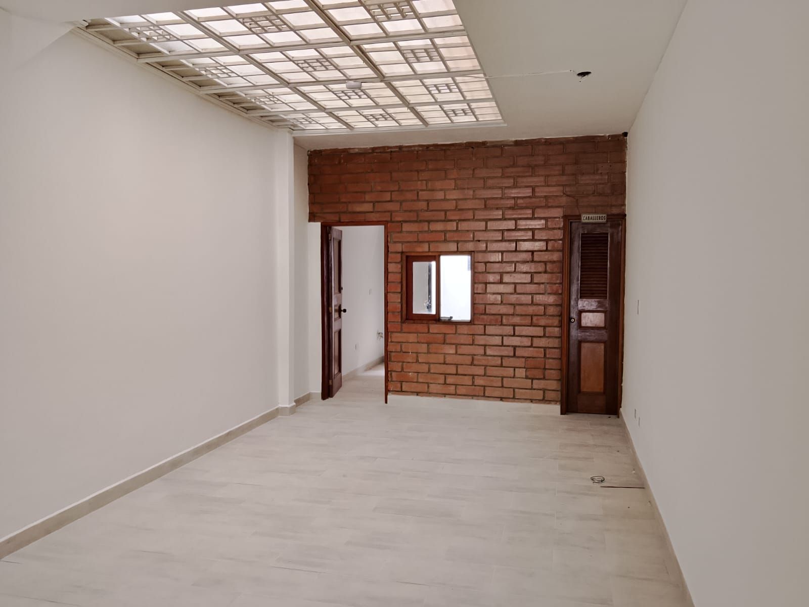 Local en arriendo Antioquia Envigado La Mesa 140 m2 Habitaciones 0 Baños 1 Garajes 1 Precio $6800000