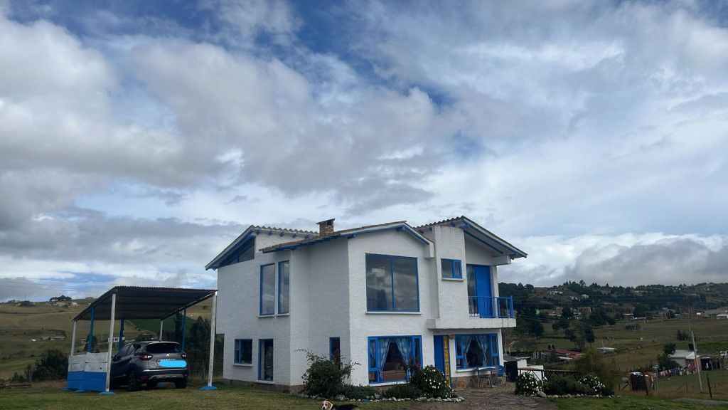 Casa Campestre en venta Boyacá Chivatá Chivata 120 m2 Habitaciones 3 Baños 3 Garajes 5 Precio $490000000