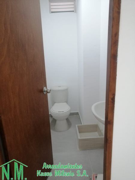 Local en arriendo Antioquia Itagüí Ditaires 50 m2 Habitaciones 0 Baños 1 Garajes 0 Precio $2200000