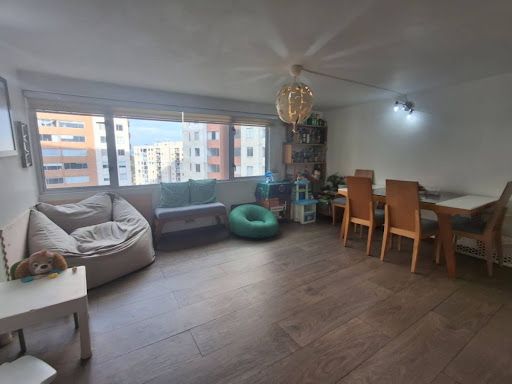 Apartamento en venta Cundinamarca Bogotá El Dorado 80 m2 Habitaciones 3 Baños 2 Garajes 1 Precio $340000000