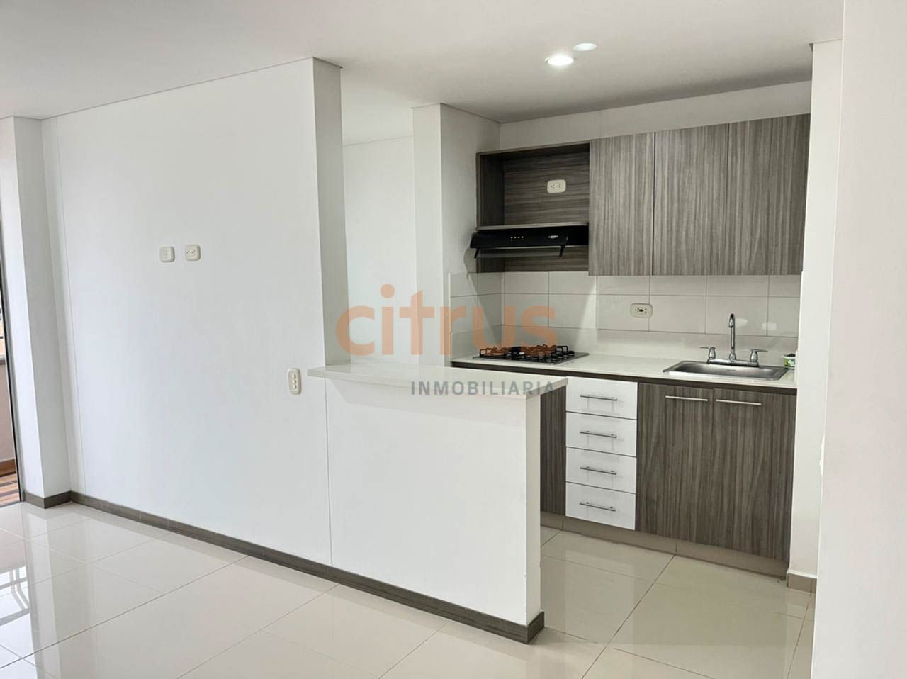 Apartamento en arriendo Antioquia Itagüí Ditaires 62 m2 Habitaciones 3 Baños 2 Garajes 1 Precio $2500000