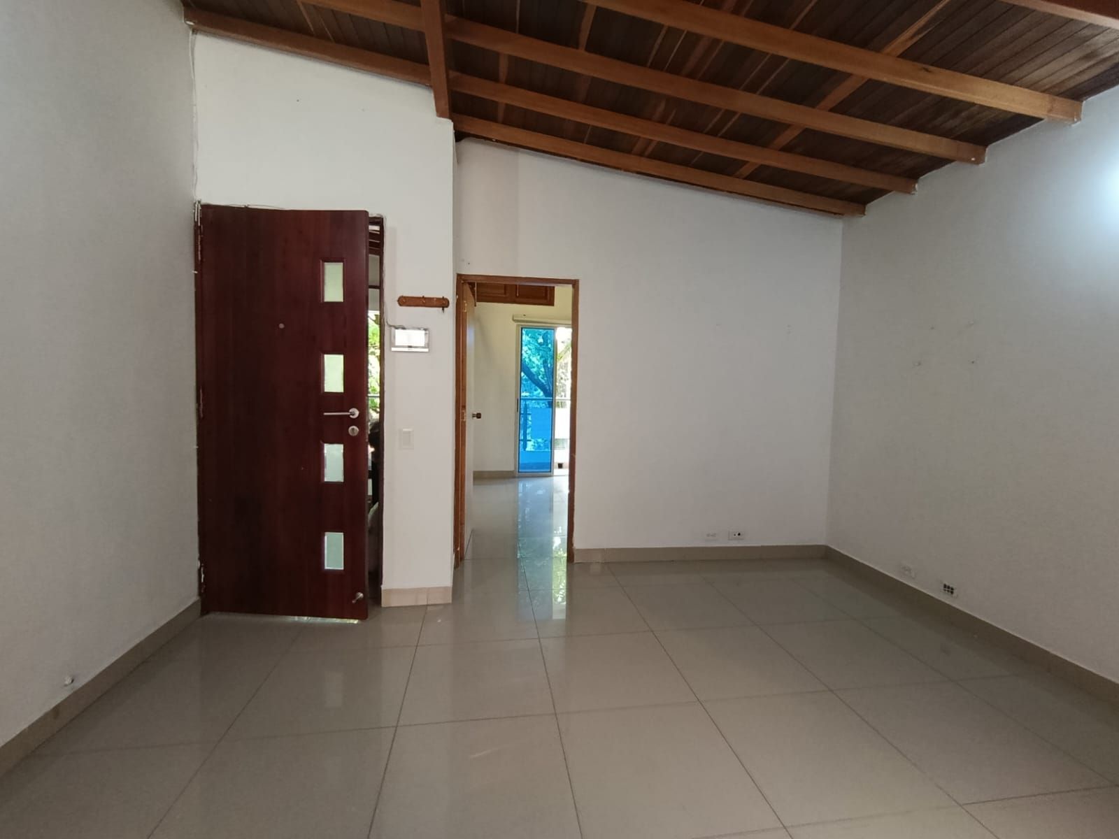 Apartamento en arriendo Antioquia Medellín Florida Nueva 50 m2 Habitaciones 2 Baños 1 Garajes 0 Precio $2700000
