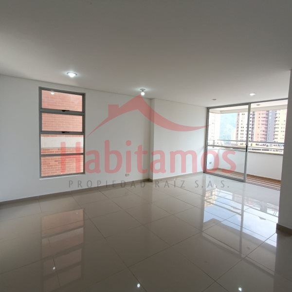 Apartamento en arriendo Antioquia Itagüí Ditaires 73 m2 Habitaciones 3 Baños 2 Garajes 1 Precio $2600000