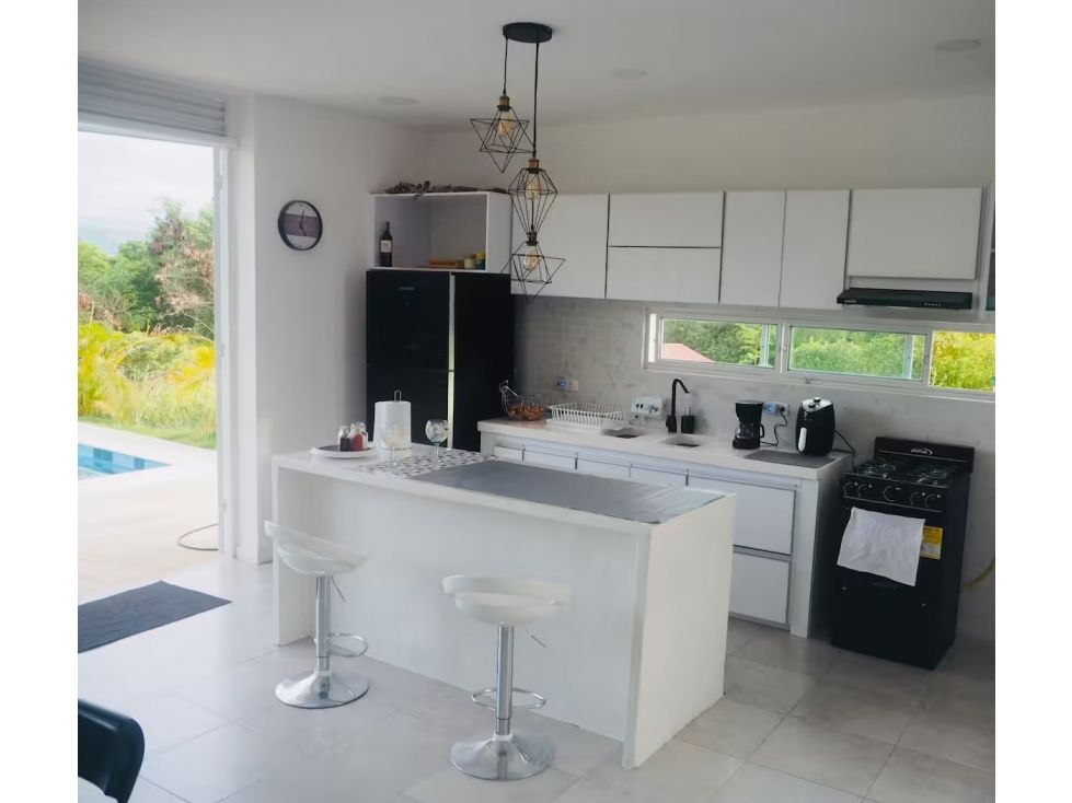 Casa en venta Cundinamarca Ricaurte Ricaurte 270 m2 Habitaciones 4 Baños 5 Garajes 4 Precio $995000000