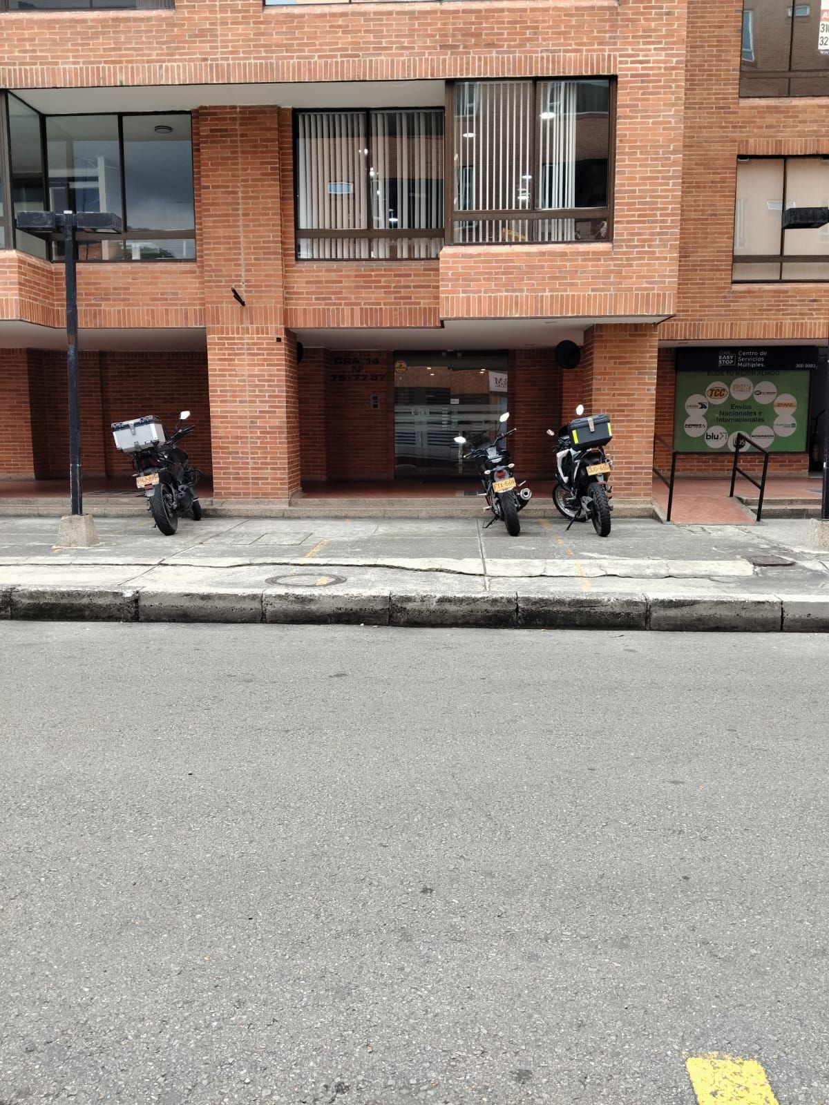 Oficina en arriendo Cundinamarca Bogotá La Porciuncula 38 m2 Habitaciones 0 Baños 1 Garajes 0 Precio $1500000