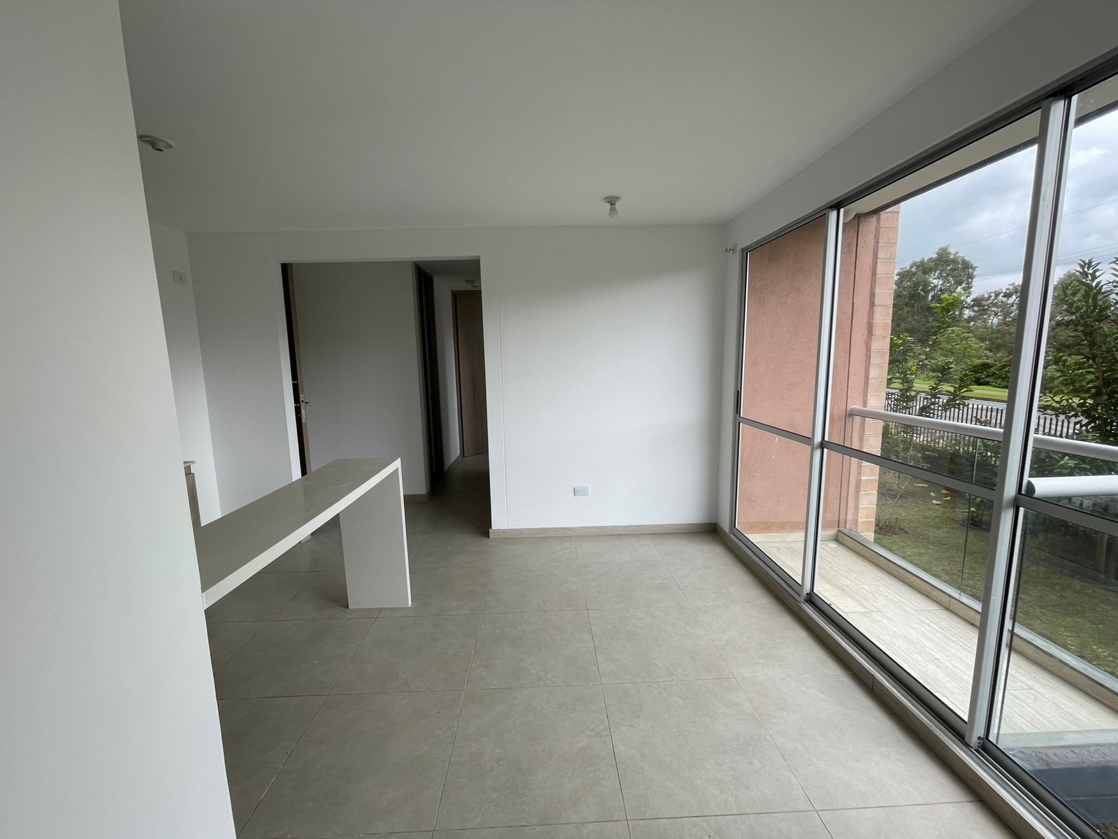 Apartamento en arriendo Antioquia Rionegro El Porvenir 54 m2 Habitaciones 2 Baños 2 Garajes 1 Precio $1750000
