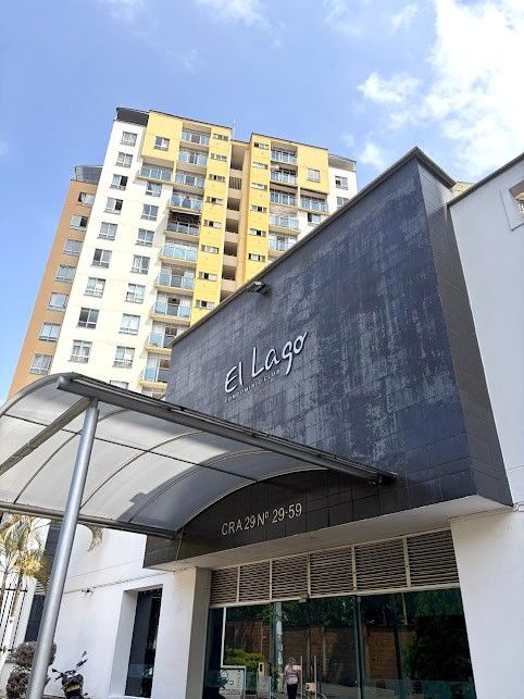 Apartamento en venta Santander Floridablanca Conjunto Club El Lago 70 m2 Habitaciones 3 Baños 2 Garajes 1 Precio $300000000