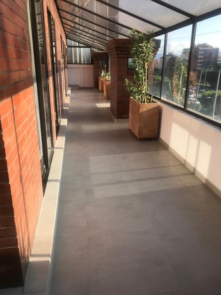 Apartamento en venta Cundinamarca Bogotá Estoril 162 m2 Habitaciones 4 Baños 5 Garajes 3 Precio $780000000