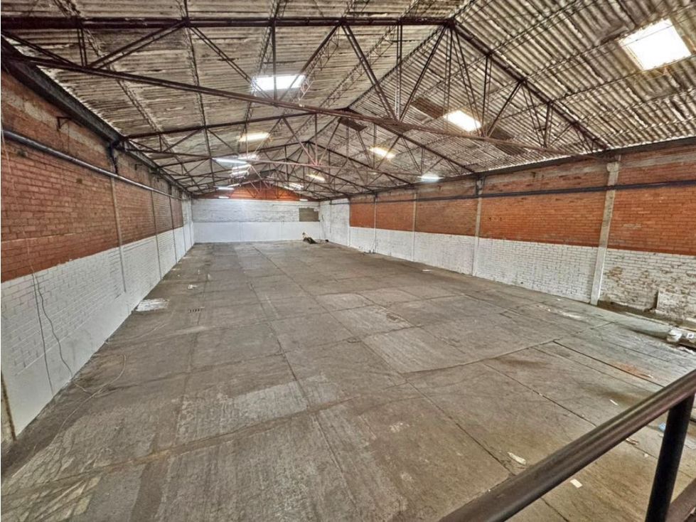Bodega en arriendo Antioquia Itagüí Zona Industrial 3 1154 m2 Habitaciones 0 Baños 4 Garajes 6 Precio $37000000