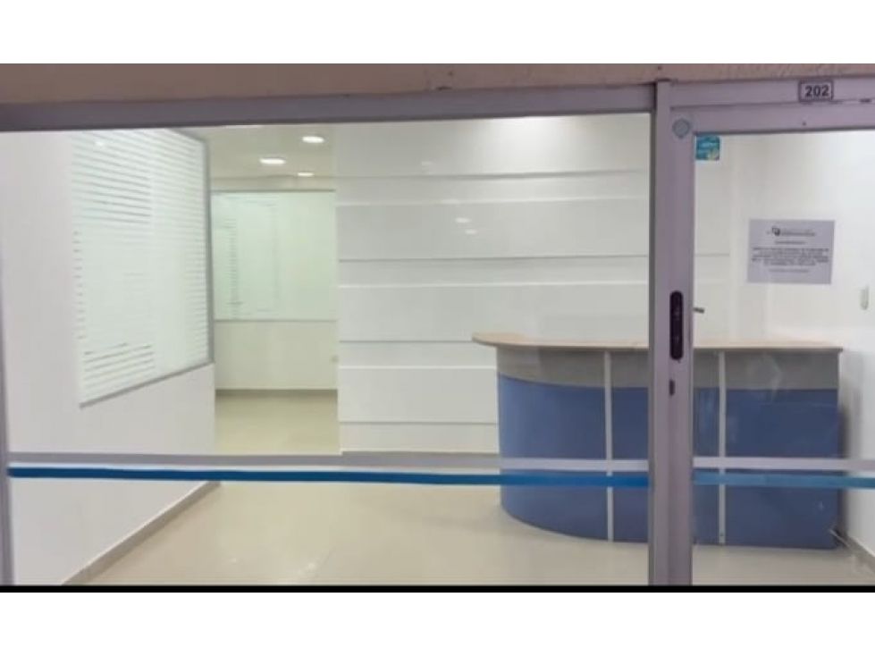 Oficina en arriendo Bolívar Cartagena La Matuna 120 m2 Habitaciones 0 Baños 2 Garajes 0 Precio $6000000