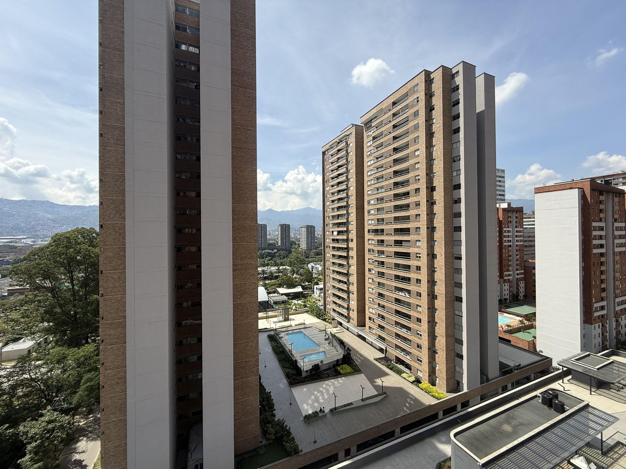 Apartaestudio en arriendo Antioquia Medellín Simesa 55 m2 Habitaciones 1 Baños 2 Garajes 0 Precio $3500000
