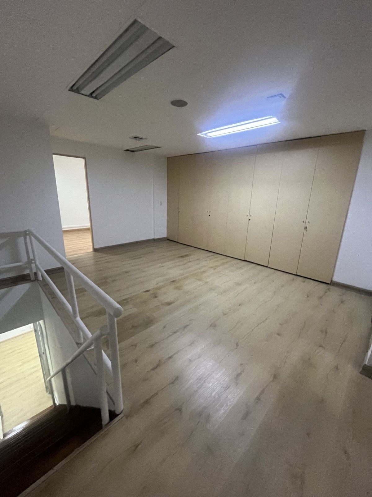 Consultorio en arriendo Antioquia Medellín La Aguacatala 89 m2 Habitaciones 0 Baños 2 Garajes 1 Precio $8700000