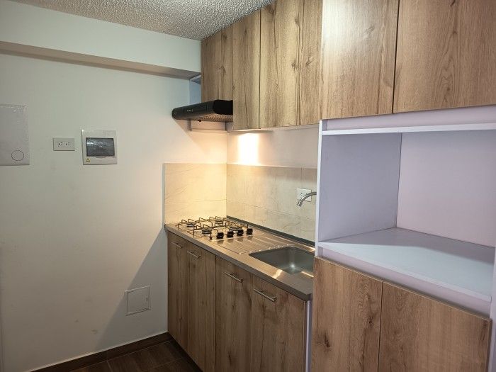 Apartamento en arriendo Cundinamarca Bogotá Villemar Fontibon 47 m2 Habitaciones 3 Baños 1 Garajes 0 Precio $1200000