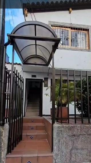 Casa en venta Antioquia Envigado La Paz 200 m2 Habitaciones 4 Baños 2 Garajes 0 Precio $685000000