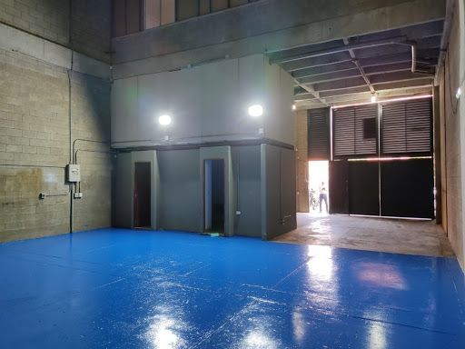 Bodega en arriendo Antioquia Sabaneta Restrepo Naranjo 241 m2 Habitaciones 0 Baños 3 Garajes 4 Precio $10000000