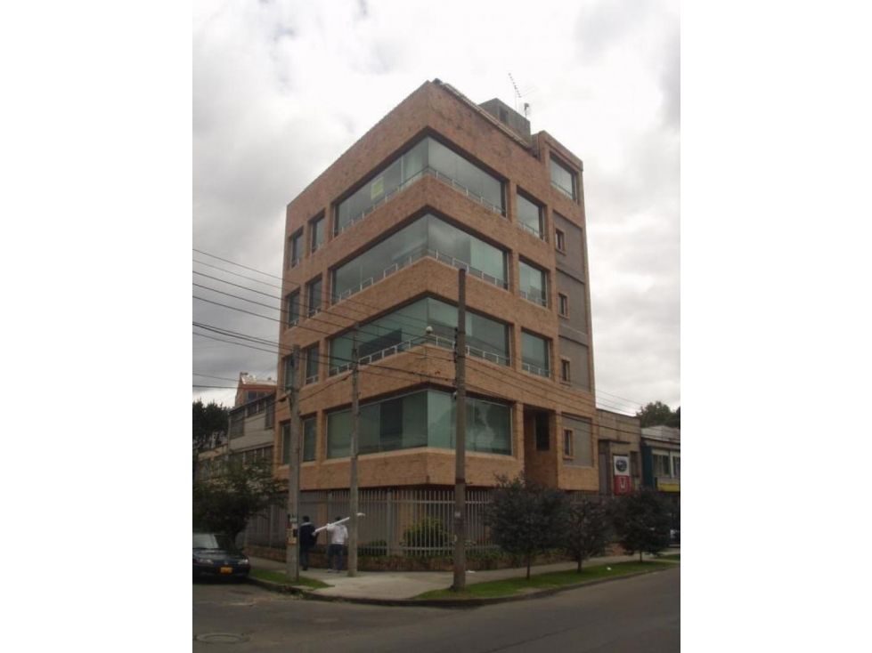 Edificio en arriendo Cundinamarca Bogotá San Luis 850 m2 Habitaciones 0 Baños 0 Garajes 9 Precio $48000000