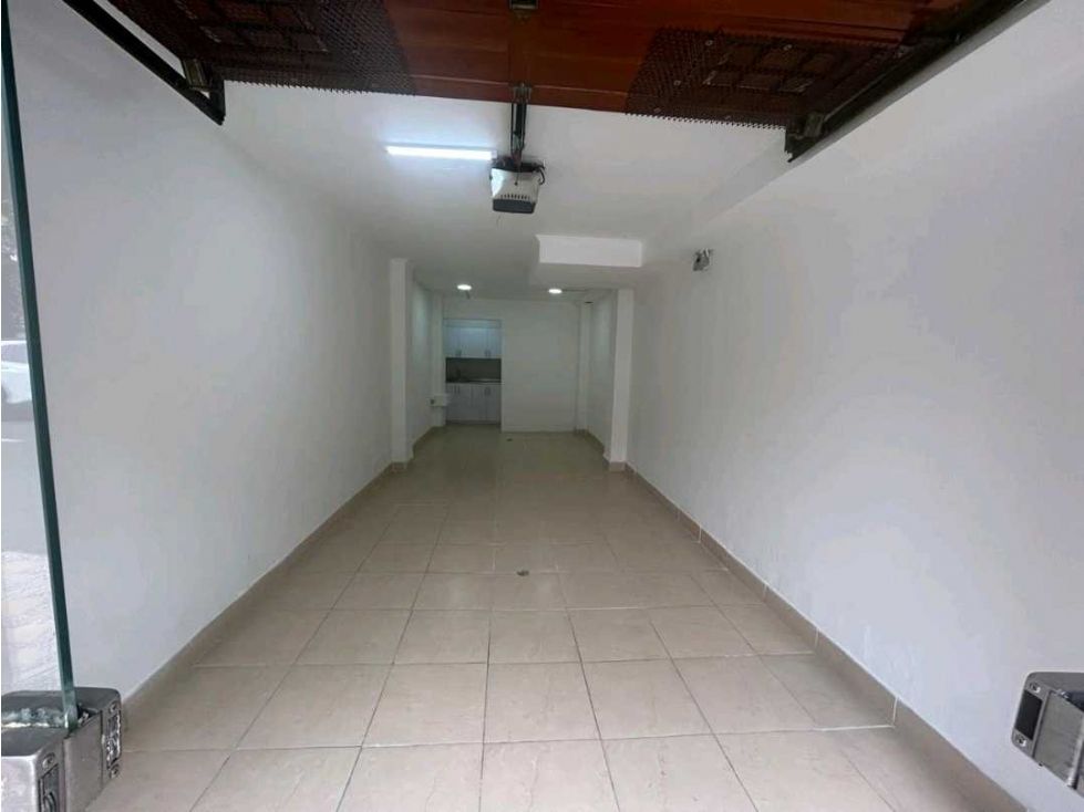 Local en arriendo Antioquia Envigado Zona Centro 37 m2 Habitaciones 0 Baños 0 Garajes 0 Precio $2000000