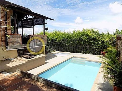 Casa en venta Santander Bucaramanga Lagos Del Cacique 240 m2 Habitaciones 4 Baños 3 Garajes 4 Precio $1750000000