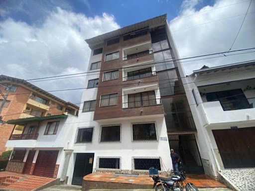 Apartamento en arriendo Antioquia Rionegro San Antonio 50 m2 Habitaciones 3 Baños 2 Garajes 1 Precio $1800000
