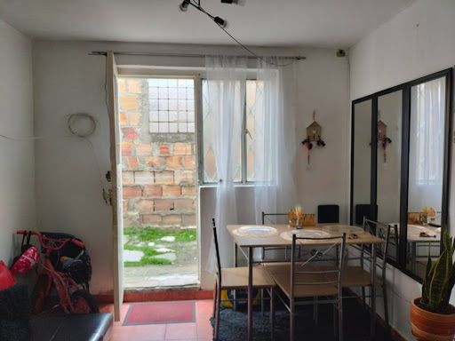 Casa en venta Cundinamarca Bogotá Salitre Et Ii 86 m2 Habitaciones 6 Baños 5 Garajes 0 Precio $800000000