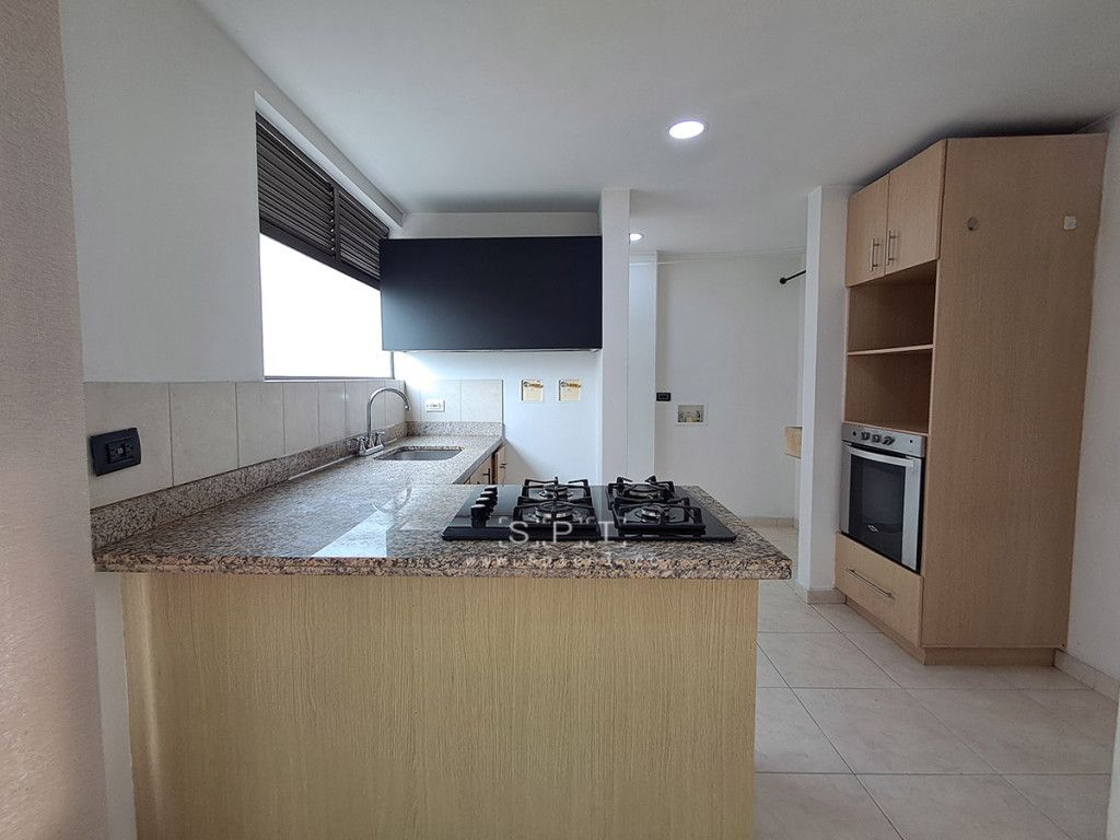 Apartamento en arriendo Antioquia Envigado San Marcos 100 m2 Habitaciones 3 Baños 2 Garajes 1 Precio $3400000