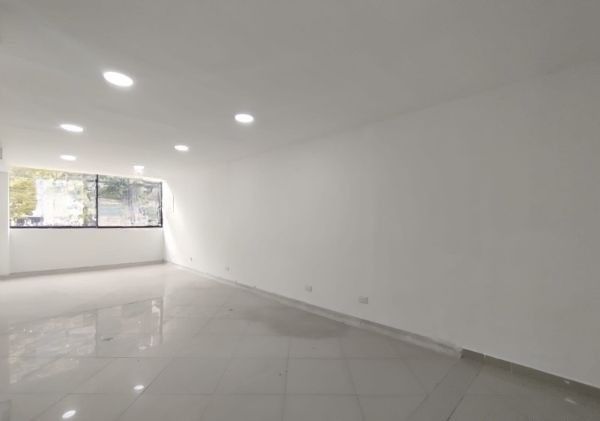 Local en arriendo Antioquia Itagüí Centro 72 m2 Habitaciones 0 Baños 1 Garajes 0 Precio $4000000