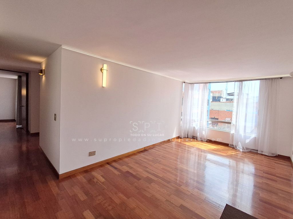 Apartamento en arriendo Cundinamarca Bogotá Nueva Zelandia 86 m2 Habitaciones 3 Baños 2 Garajes 1 Precio $3500000