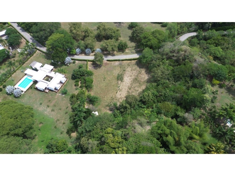 Lote en venta Antioquia Santafé De Antioquia Santafé De Antioquia 7100 m2 Habitaciones 0 Baños 0 Garajes 0 Precio $900000000