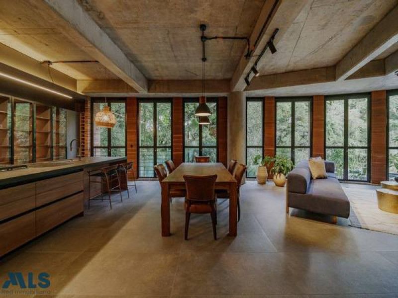 Apartamento en venta Antioquia Medellín El Tesoro 203 m2 Habitaciones 2 Baños 2 Garajes 2 Precio $3200000000