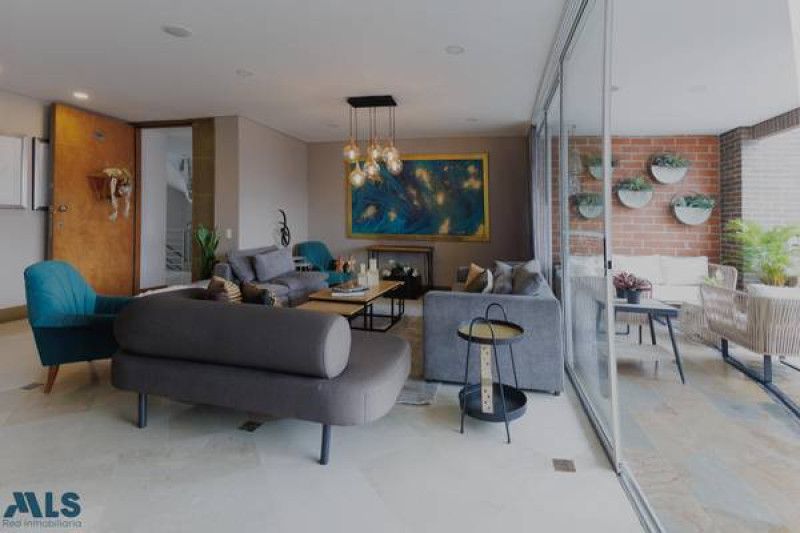 Apartamento en venta Antioquia Medellín El Nogal- Los Almendros 202 m2 Habitaciones 3 Baños 3 Garajes 4 Precio $2100000000