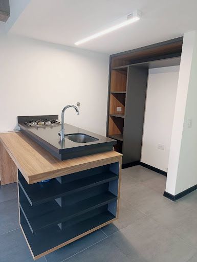 Apartaestudio en arriendo Antioquia Medellín Boston 65 m2 Habitaciones 1 Baños 1 Garajes 2 Precio $3000000