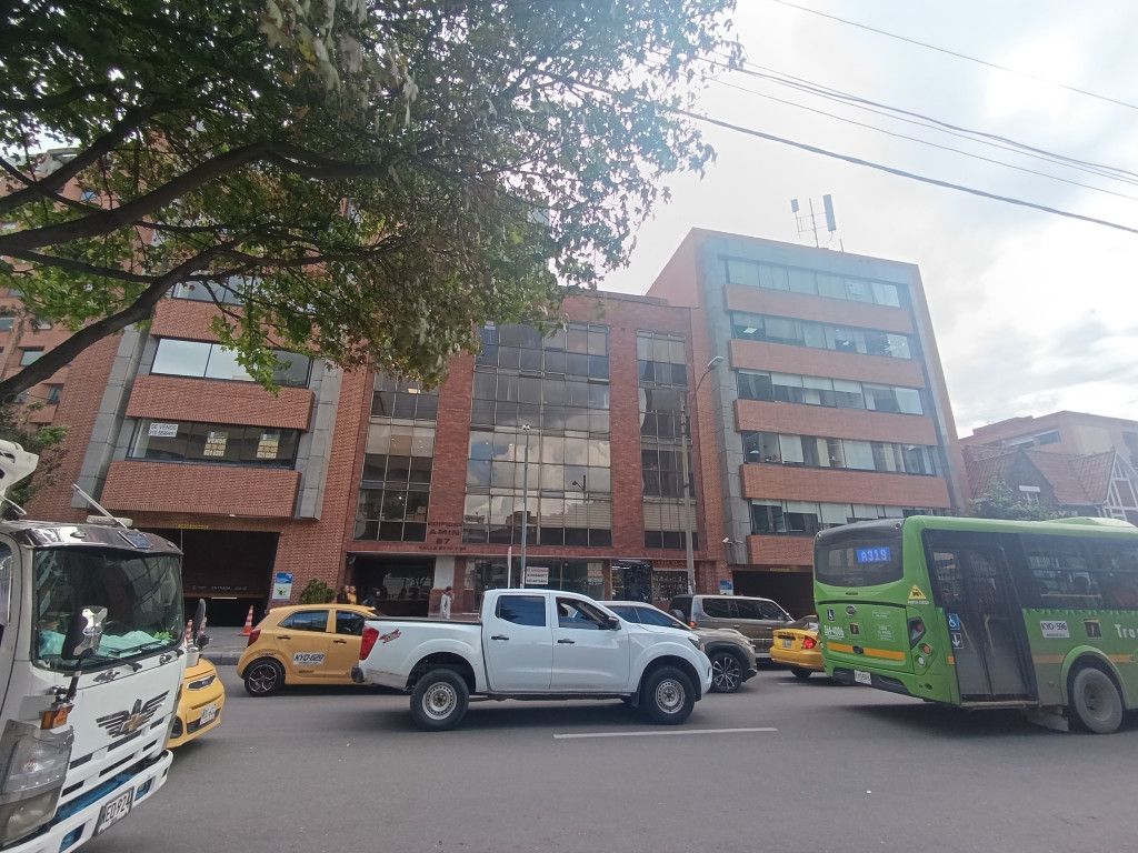 Oficina en venta Cundinamarca Bogotá Chapinero Norte 34 m2 Habitaciones 0 Baños 2 Garajes 1 Precio $265000000