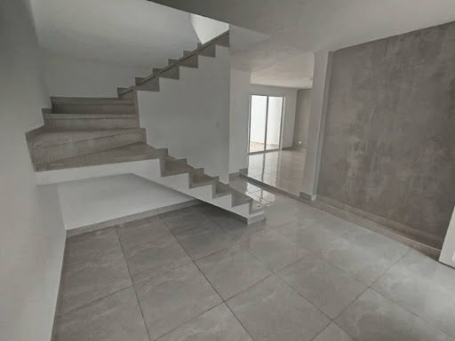 Casa en arriendo Antioquia Medellín La Floresta 135 m2 Habitaciones 6 Baños 5 Garajes 1 Precio $7000000