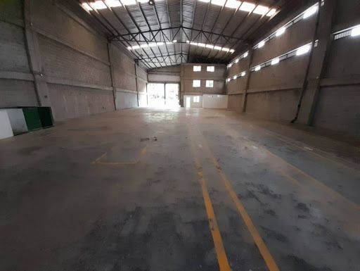 Bodega en arriendo Antioquia La Estrella Sierra Morena 1011 m2 Habitaciones 0 Baños 3 Garajes 4 Precio $34000000