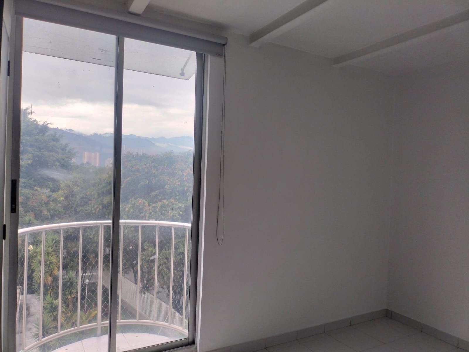 Apartamento en venta Antioquia Medellín El Esmeraldal 98 m2 Habitaciones 3 Baños 2 Garajes 1 Precio $660000000